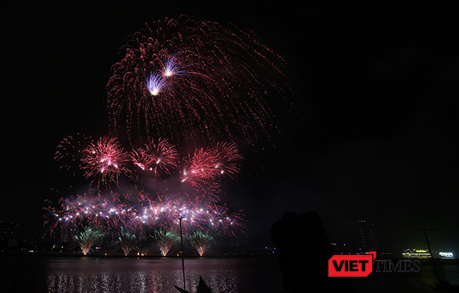 DIFF 2017: Nhật Bản-Thuỵ Sỹ, “kẻ tám lạng, người nửa cân!” ảnh 19