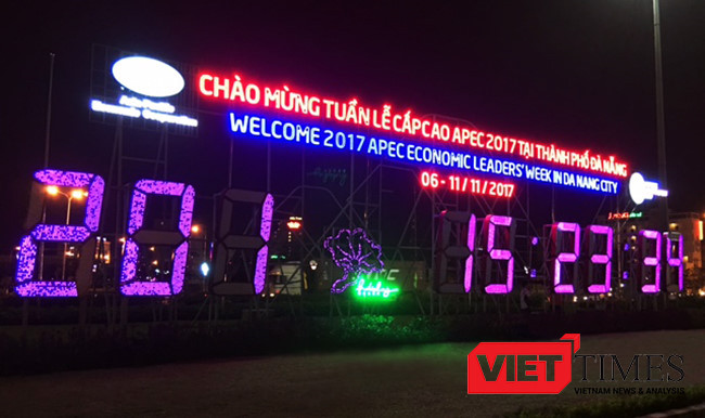 VietTimes, thị trường, đất nền, Đà Nẵng, BĐS, bất động sản, lên cơn, đột quỵ, môi giới, pháo hoa quốc tế, APEC