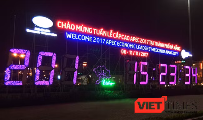 VietTimes, thị trường, đất nền, Đà Nẵng, BĐS, bất động sản, lên cơn, đột quỵ, môi giới, pháo hoa quốc tế, APEC