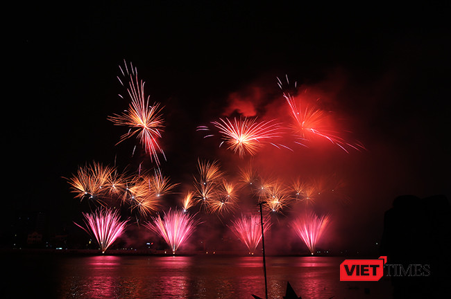 DIFF 2017: Nhật Bản-Thuỵ Sỹ, “kẻ tám lạng, người nửa cân!” ảnh 25