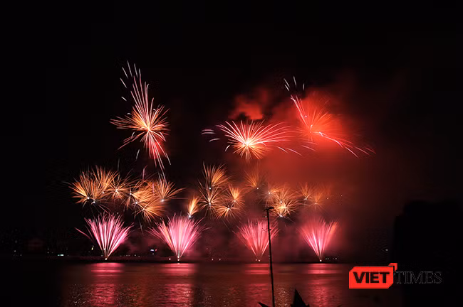 DIFF 2017: Nhật Bản-Thuỵ Sỹ, “kẻ tám lạng, người nửa cân!” ảnh 25