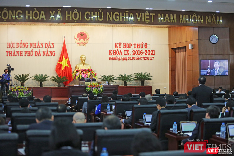 Theo Chủ tịch UBND TP Đà Nẵng Huỳnh Đức Thơ, HĐND TP Đà Nẵng diễn ra trong bối cảnh năm 2017 là năm có nhiều biến động