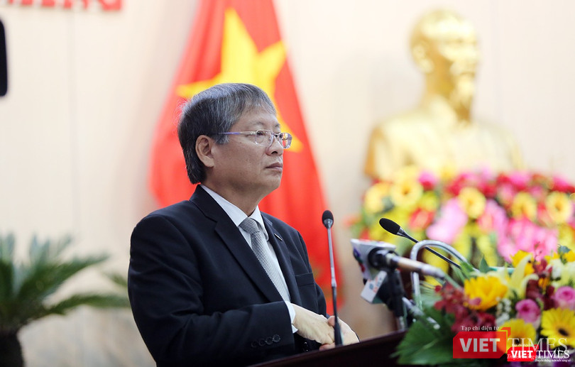 Ông Nguyễn Ngọc Tuấn, Phó Chủ tịch UBND TP Đà Nẵng trả lời chất vấn ý kiến đại biểu tại Kỳ họp thứ 6, HĐND TP khóa IX diễn ra sáng 7/12