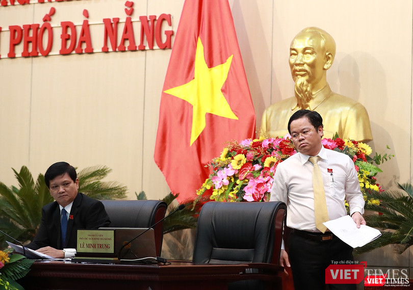 Giây phút đầu tiên của ông Lê Minh Trung tại cương vị Phó Chủ tịch HĐND TP Đà Nẵng khóa IX