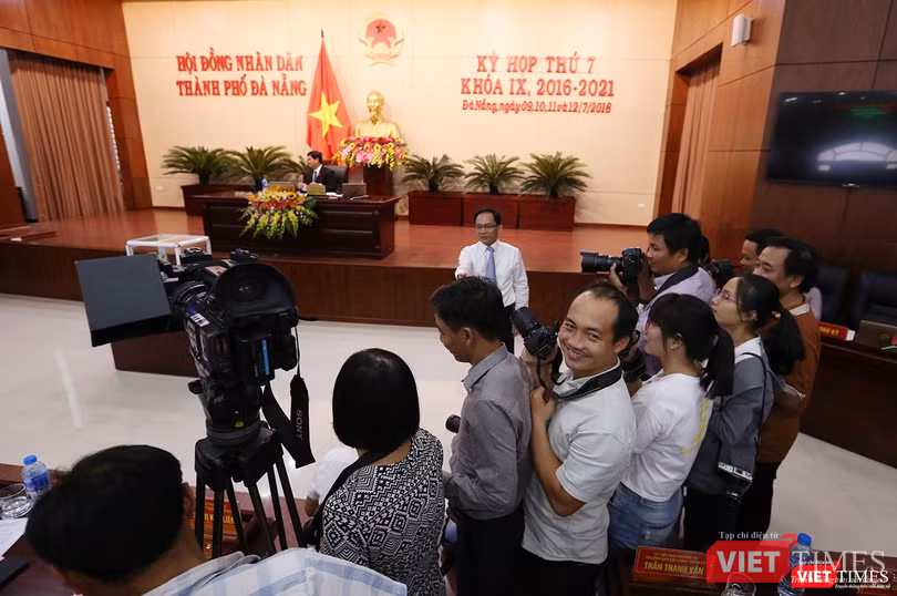 Đặc biệt là công tác bỏ phiếu bầu các chức danh