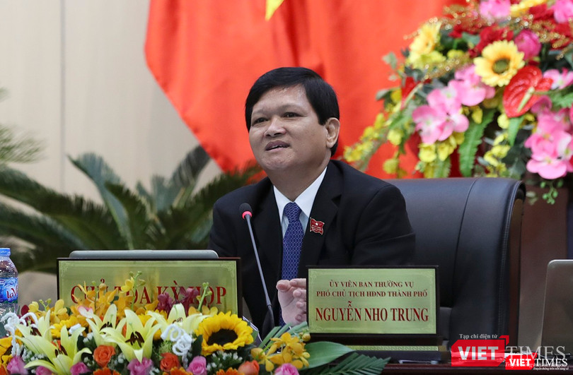 Theo ông Nguyễn Nho Trung, Chủ tịch HĐND TP Đà Nẵng, thành phố cần đánh giá cụ thể các tiêu chí để xác định dự án động lực, dự án trọng điểm, từ đó xác định ranh giới để bố trí nguồn vốn và thứ tự ưu tiên phù hợp Theo ông Nguyễn Nho Trung, Chủ tịch HĐND TP Đà Nẵng, thành phố cần đánh giá cụ thể các tiêu chí để xác định dự án động lực, dự án trọng điểm, từ đó xác định ranh giới để bố trí nguồn vốn và thứ tự ưu tiên phù hợp