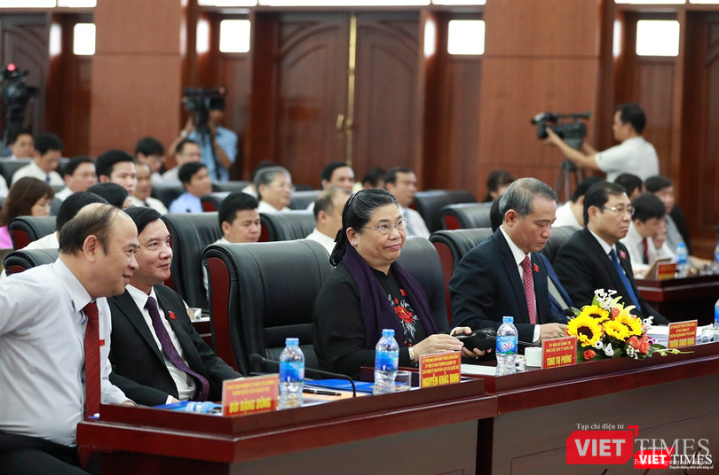 Kỳ họp có sự tham dự của bà Tòng Thị Phóng, Ủy viên Bộ Chính trị, Phó Chủ tịch thường trực Quốc hội.