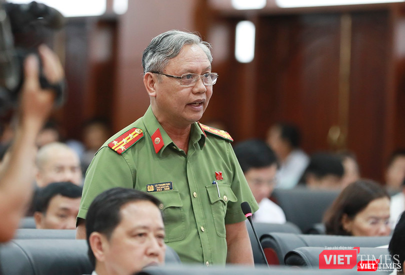 Đại biểu Lê Thanh Hải chất vấn các nội dung liên quan đến xử lý công trình sai phép trên địa bàn Đại biểu Lê Thanh Hải chất vấn các nội dung liên quan đến xử lý công trình sai phép trên địa bàn