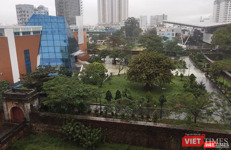 Một góc khuôn viên Thành ĐIện Hải nhìn từ trên cao