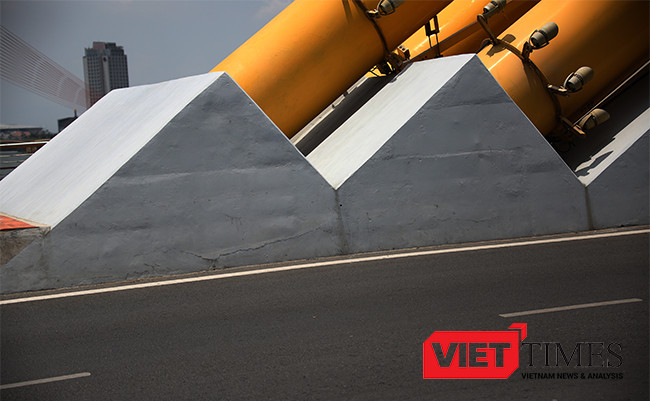 Đà Nẵng, Cầu Rồng, nứt, sông Hàn, Sở GTVT, ụ vòm, sự cố, VietTimes