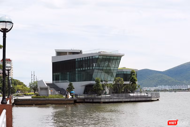 Công trình nhà hàng, bến du thuyền phía Nam Cảng sông Hàn 