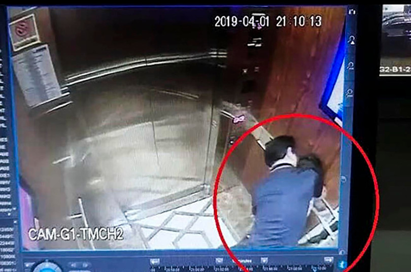 Hình ảnh người đàn ông sàm sỡ bé gái trong thang máy tại TP HCM được cho là ông Nguyễn Hữu Linh-nguyên là Phó Viện trưởng Viện kiểm sát nhân dân TP Đà Nẵng