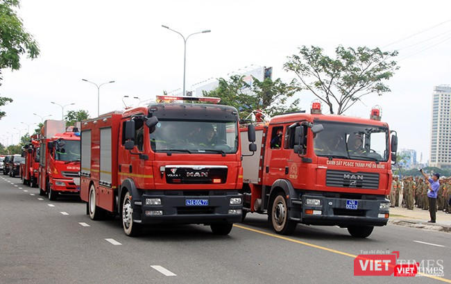 Hơn 2.000 cảnh sát diễn tập chống khủng bố bảo vệ APEC tại Đà Nẵng ảnh 1