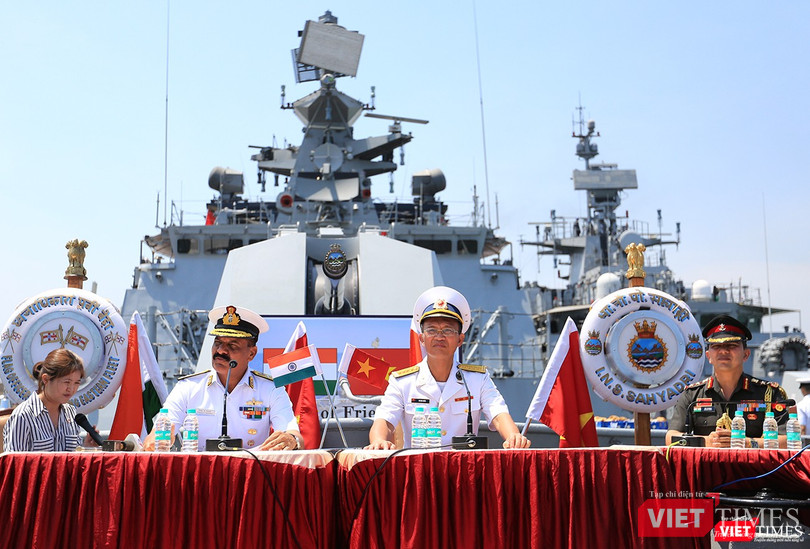 Đội tàu Hải quân Ấn Độ và gần 1.000 binh sĩ cập cảng Đà Nẵng ảnh 8