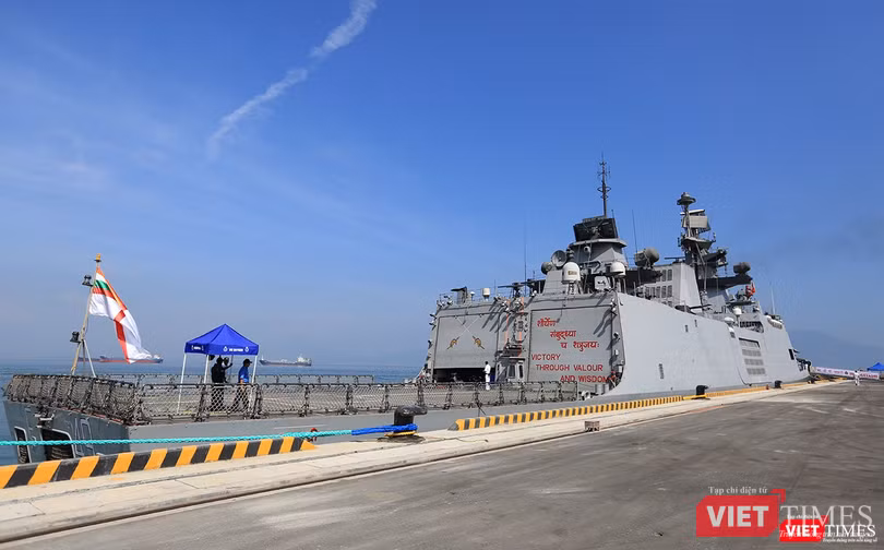 Đội tàu Hải quân Ấn Độ và gần 1.000 binh sĩ cập cảng Đà Nẵng ảnh 6
