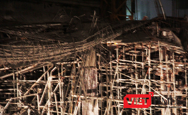 ViietTimes, sập giàn giáo, công trình xây dựng, thi công, Khách sạn, Luxury Apartment, bị vùi lấp, đưa đi cấp cứu.