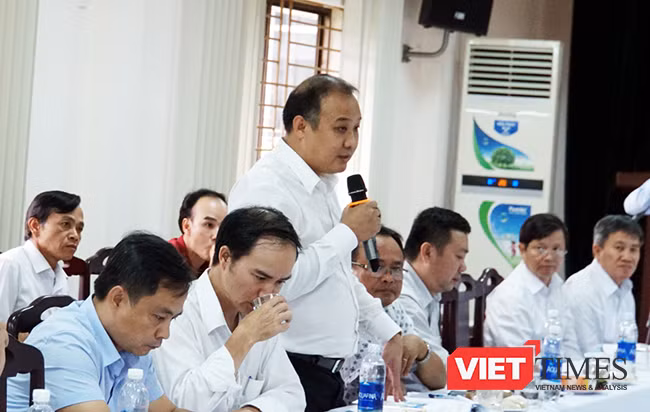 Ông Lê Quang Nam, Giám đốc Sở TNMT Đà Nẵng chia sẻ về tình trạng ô nhiễm sông Phú Lộc tại cuộc họp giao ban báo chí tháng 8/2017 của Ban Tuyên giáo Thành ủy Đà Nẵng