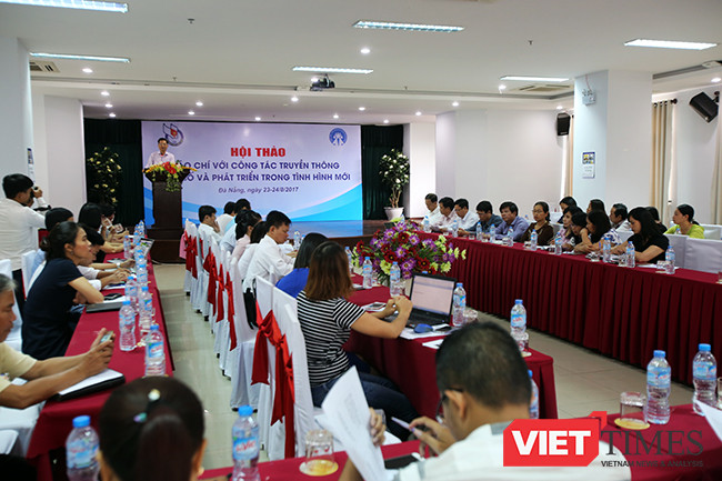 Sáng 23/8, tại Đà Nẵng, Tổng Cục dân số phối hợp tổ chứcBan tổ chức Hội thảo Báo chí với công tác truyền thông dân số và phát triển trong tình hình mới