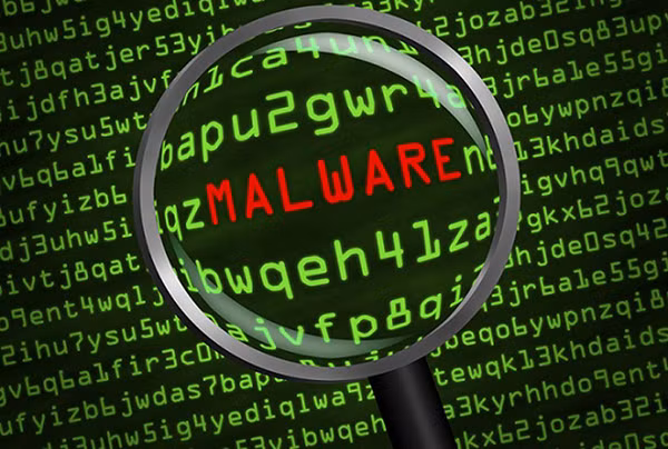 Phát tán mã độc là hình thức được tin tặc ưa thích sử dụng (ảnh: AFP)