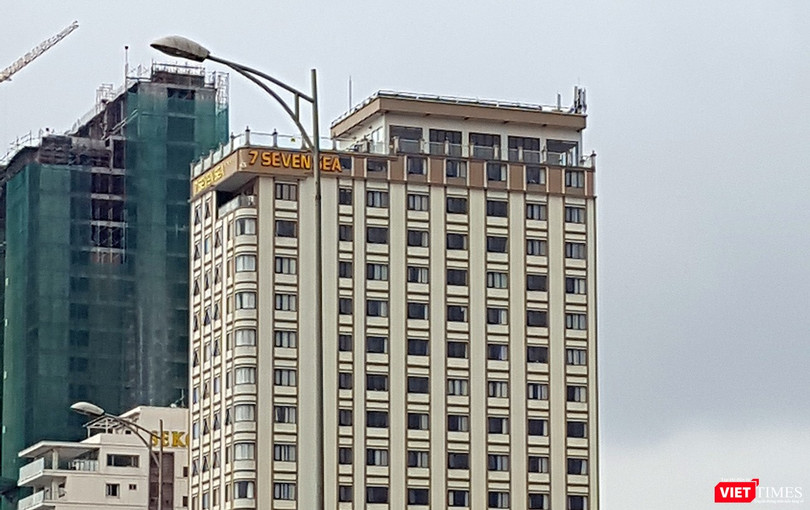 Dự án khách sạn 7 Seven Sea (đường Võ Nguyên Giáp, quận Sơn Trà, Đà Nẵng) ngang nhiên nâng tầng và đưa công trình vào hoạt động.