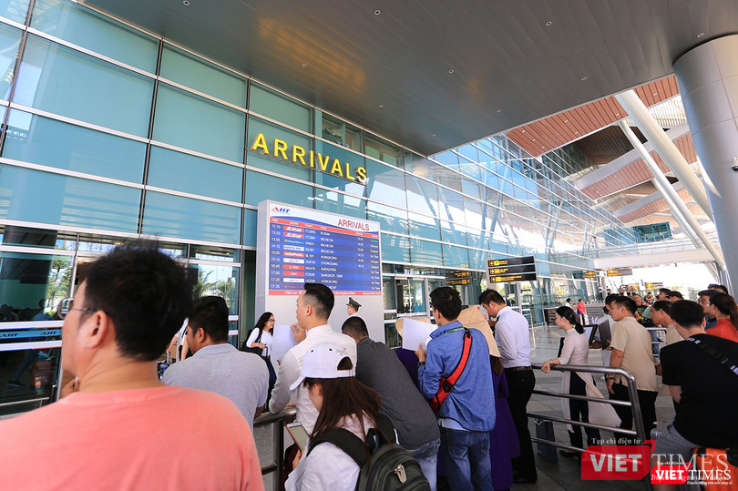 Tính đến tháng 5/2018, đang có 27 hãng hàng không trong nước và quốc tế khai thác hơn 60 đường bay quốc tế đến Đà Nẵng. So với trước đây, số đường bay đã tăng gấp 3 lần.