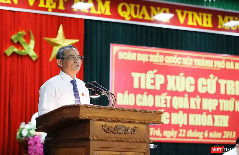 Ông Trương Quang Nghĩa, Bí thư Thành ủy Đà Nẵng thông tin về Luật Phòng chống tham nhũng và chia sẻ về tài sản của Giám đốc Công an Đà Nẵng.