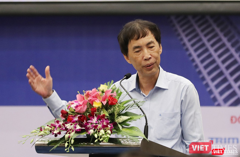 Theo Tiến sĩ Võ Trí Thành: đã đến lúc cần suy nghĩ xu hướng BĐS của Đà Nẵng và khu vực miền Trung là gì? Và đâu là nhân tố tiên quyết đối với sản phẩm BĐS tại đây.