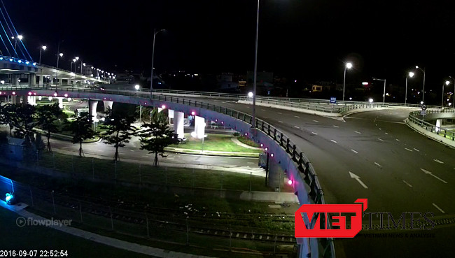 VietTimes, Họp báo quý I/2017, UBND TP Đà Nẵng, Sở GTVT, báo cáo Chính phủ, doanh nghiệp, đòi lập trạm thu phí, cầu vượt Ngã ba Huế.