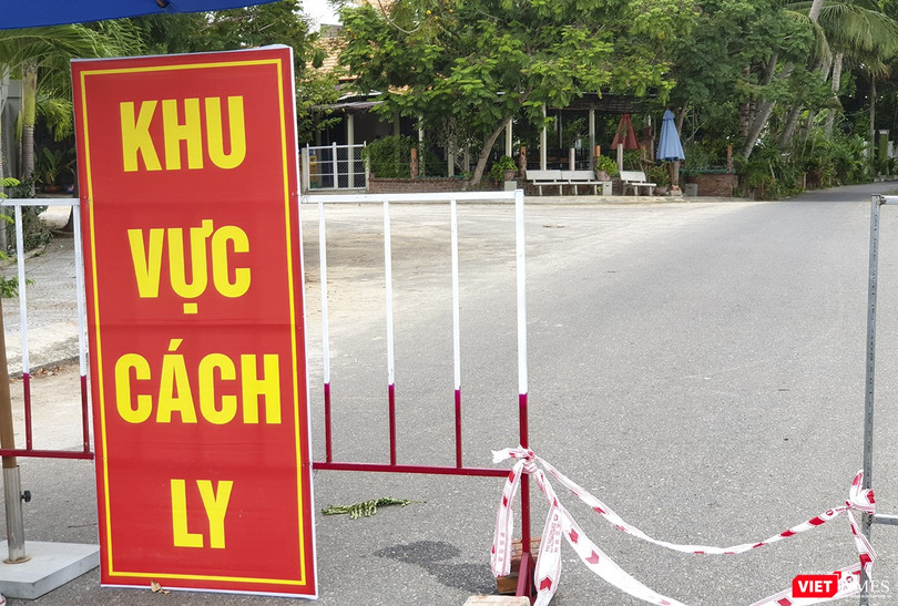 Khu vực phong tỏa, cách ly dịch COVID-19