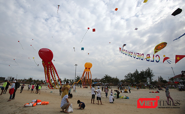 Ảnh: Ngắm những cánh diều tại Festival Diều quốc tế Quảng Nam năm 2017 ảnh 3