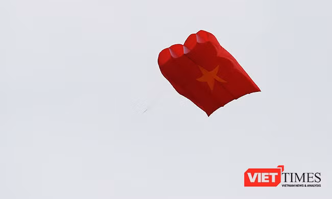 Ảnh: Ngắm những cánh diều tại Festival Diều quốc tế Quảng Nam năm 2017 ảnh 11