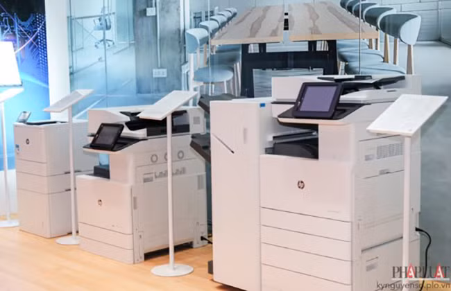 Theo khảo sát, chỉ có khoảng 18% người dùng quan tâm đến việc bảo mật máy in, trong khi đây lại là cầu nối giúp tội phạm mạng tấn công vào hệ thống. 