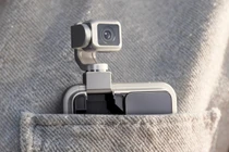 Robot Phone của Trung Quốc gây chú ý với cánh tay cơ học và camera khủng