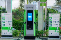 Hạ tầng sạc mở rộng, người dùng xe điện vẫn loay hoay với ứng dụng và lỗi kỹ thuật