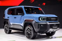 Xem trước xe off-road Toyota Land Cruiser FJ sắp về Việt Nam 