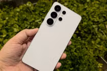 YouTuber tại Dubai mở hộp Galaxy S26 Ultra trước ngày Samsung công bố