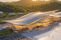 Điểm cuối tại ga Hạ Long (Khu công viên rừng Globe Hạ Long, Vinhomes Global Gate Hạ Long, Quảng Ninh).