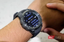 Đồng hồ Garmin Instinct Crossover AMOLED giá 17 triệu đồng có gì mạnh so với đối thủ?