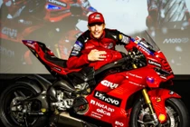 Mẫu xe kỷ niệm chức vô địch MotoGP của Marc Marquez hé lộ khả năng về Việt Nam với mức giá ngất ngưởng. Ảnh: Ducati.