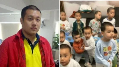 Tỷ phú Từ Ba và một số bé trai được cho là con ông ta. Ảnh: 