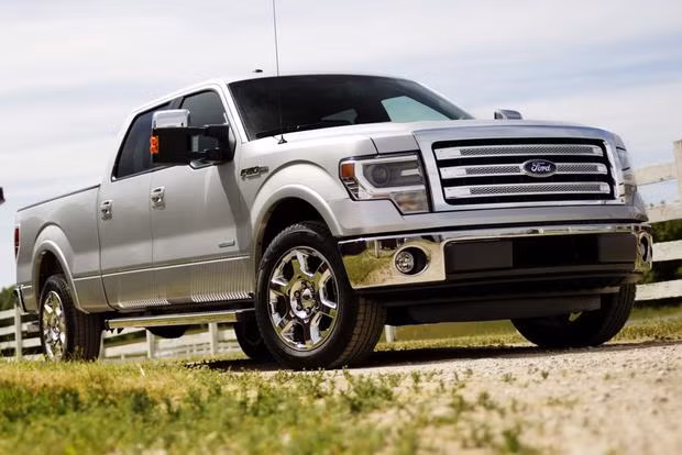 Hộp số bất ngờ trả về số 1 có thể khiến chiếc Ford F-150 dễ gặp nguy hiểm khi đang vận hành. Hộp số bất ngờ trả về số 1 có thể khiến chiếc Ford F-150 dễ gặp nguy hiểm khi đang vận hành.