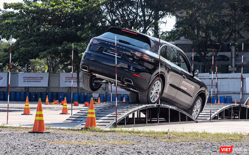Bài tập trên đường mấp mô Bài tập trên đường mấp mô