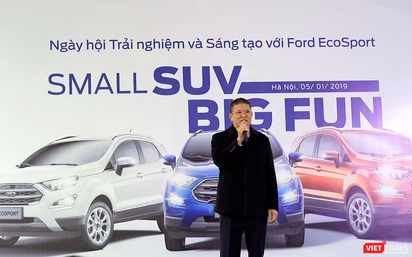 Ông Phạm Văn Dũng, Tổng Giám đốc Ford Việt Nam chia sẻ: "Phân khúc SUV đô thị mới mẻ này đang ngày càng được mở rộng, thu hút cộng đồng khách hàng trẻ trung và ưa khám phá. Ford Việt Nam rất vui vì đã là người tiên phong chạm đến mảng mới mẻ này tại Việt Nam.” Ông Phạm Văn Dũng, Tổng Giám đốc Ford Việt Nam chia sẻ: "Phân khúc SUV đô thị mới mẻ này đang ngày càng được mở rộng, thu hút cộng đồng khách hàng trẻ trung và ưa khám phá. Ford Việt Nam rất vui vì đã là người tiên phong chạm đến mảng mới mẻ này tại Việt Nam.”