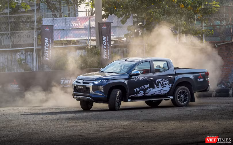 Mitsubishi Triton 2019 cho thấy đủ mạnh mẽ, cá tính và bền bỉ. Mitsubishi Triton 2019 cho thấy đủ mạnh mẽ, cá tính và bền bỉ.