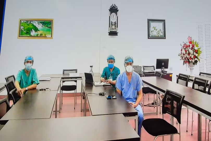 Ban lãnh đạo bệnh viện C Đà Nẵng.