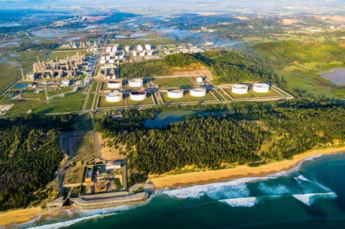 Những con số phía sau sản lượng hàng chục triệu tấn xăng dầu của Nhà máy Dung Quất