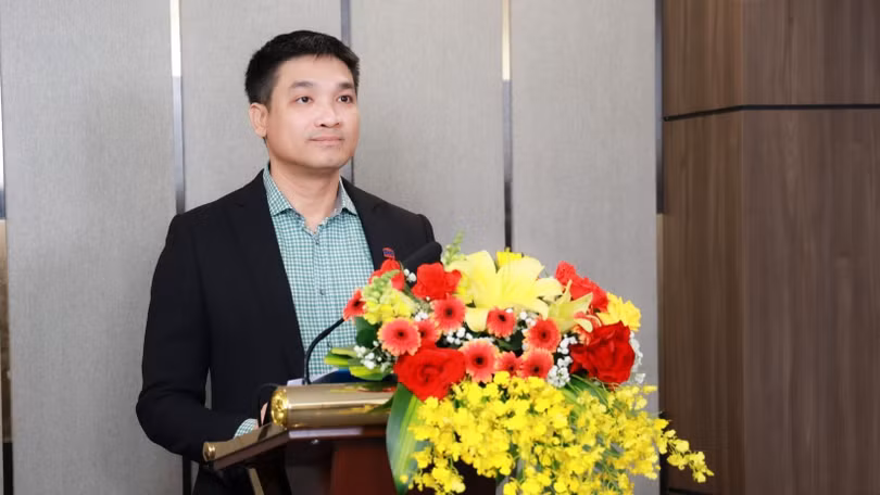 Chủ tịch HĐQT Nguyễn Hùng Cường tại đại hội chiều nay