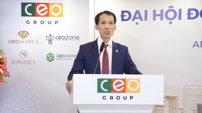 Chủ tịch CEO Group ông Đoàn Văn Bình 
