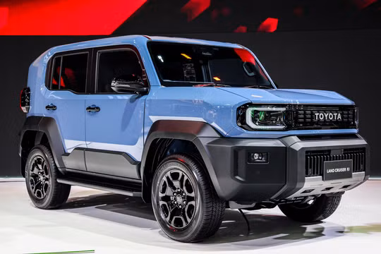 Xem trước xe off-road Toyota Land Cruiser FJ sắp về Việt Nam 