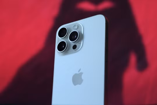 Tin nóng công nghệ 11/8: iPhone có thể xác minh ảnh do AI tạo ra